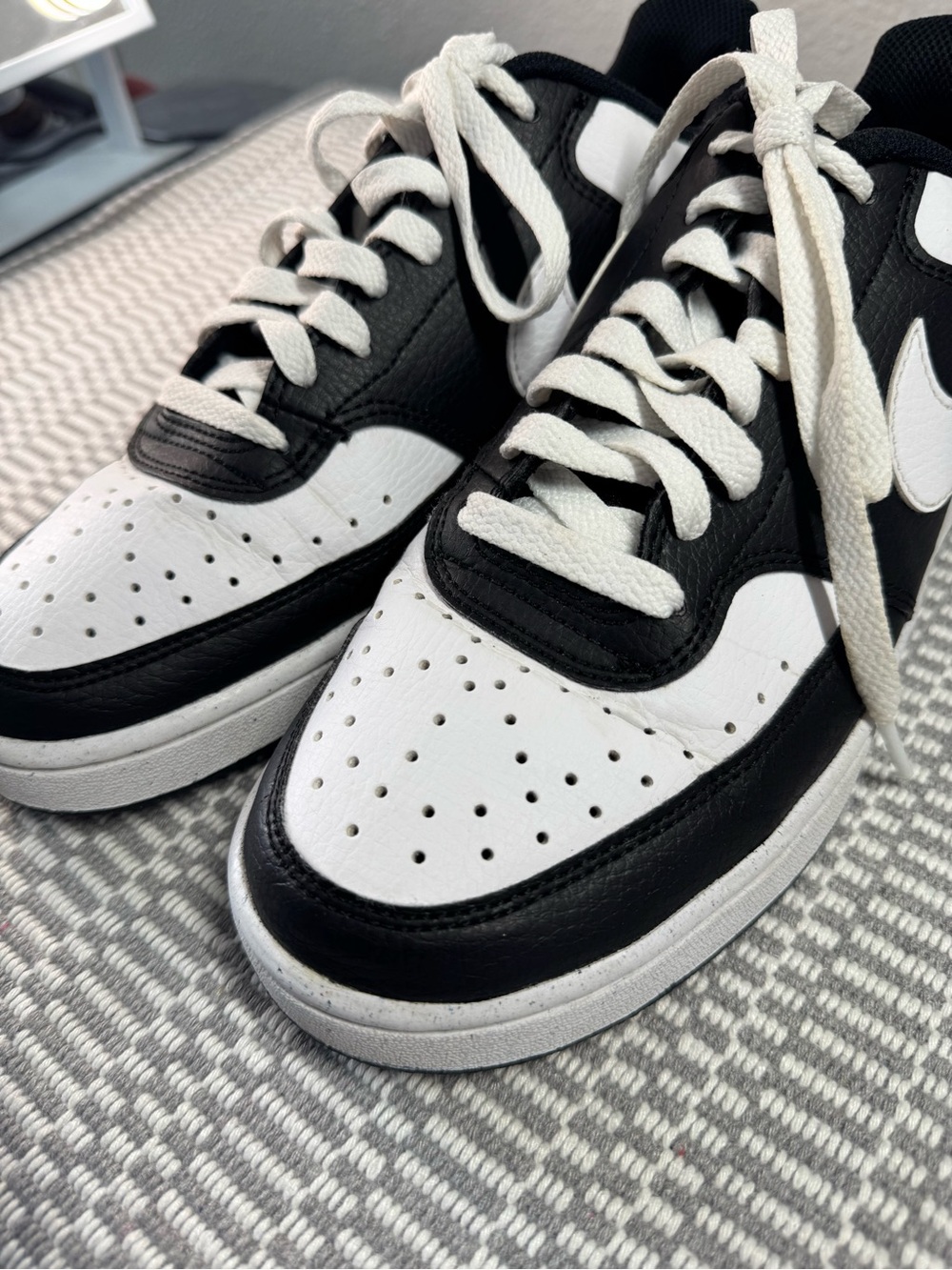 Nike black & white Court Vision Low Men's Sneakers size 8 (women 9.5) - Picture 11 of 15